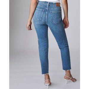 Aritzia x Denim Forum The Yoko High Rise Slim